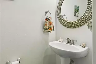 19037 E 57th Pl, Denver, CO 80249 - Photo 15