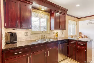 6376 W Roxbury Place, Littleton, CO 80128 - Photo 7