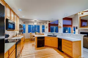 935 Green Gables Cir Ct, Bennett, CO 80102 - Photo 15