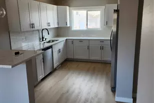 7271 Magnolia St, Commerce City, CO 80022 - Photo 5