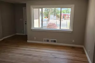 7271 Magnolia St, Commerce City, CO 80022 - Photo 3