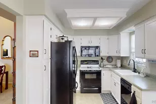 1553 E Nichols Dr, Centennial, CO 80122 - Photo 11