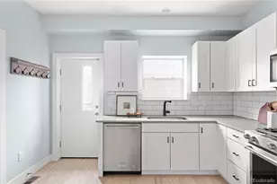 4400 E Bails Pl, Denver, CO 80222 - Photo 11