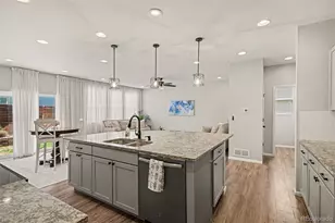 4726 Hannibal St, Denver, CO 80239 - Photo 9