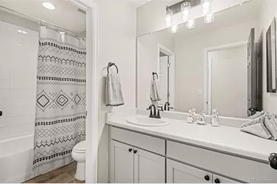 4726 Hannibal Street, Denver, CO 80239 - Photo 23