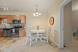 7212 S Blackhawk St, Englewood, CO 80112 - Photo 11