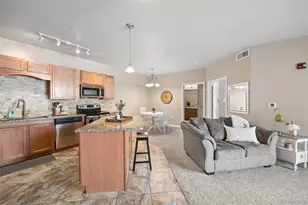 7212 S Blackhawk St, Englewood, CO 80112 - Photo 3