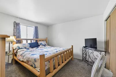 19335 E Batavia Pl Place E, Aurora, CO 80011 - Photo 9