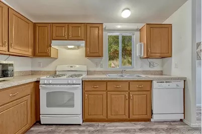 3405 Sinton Road, Colorado Springs, CO 80907 - Photo 13