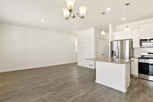 6121 Alpine Rdg Dr, Colorado Springs, CO 80925 - Photo 3