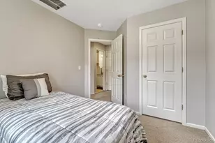 7832 S Kittredge Cir, Englewood, CO 80112 - Photo 17