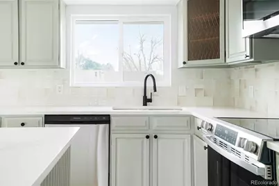 5043 Scranton Street, Denver, CO 80239 - Photo 25