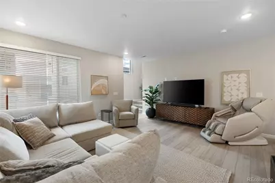 16359 Askins Loop, Parker, CO 80134 - Photo 7