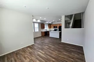 16019 E Elk Dr, Denver, CO 80239 - Photo 7