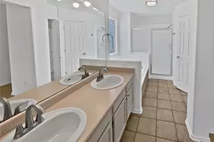 9115 W Hinsdale Pl, Littleton, CO 80128 - Photo 7