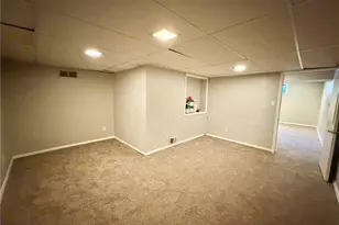 7685 E Napa Pl, Denver, CO 80237 - Photo 15