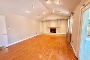 7685 E Napa Pl, Denver, CO 80237 - Photo 7