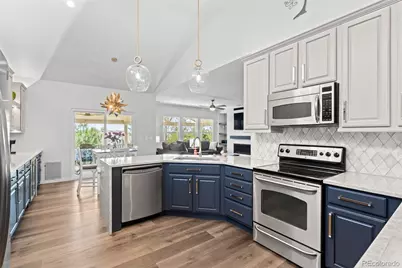 7161 S Langdale Court, Aurora, CO 80016 - Photo 19