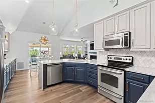 7161 S Langdale Ct, Aurora, CO 80016 - Photo 19