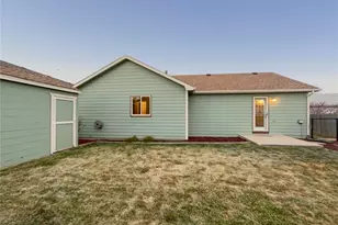 3917 Harbor Ln, Evans, CO 80620 - Photo 5