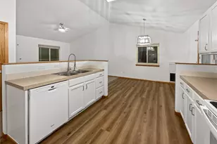 3917 Harbor Ln, Evans, CO 80620 - Photo 9