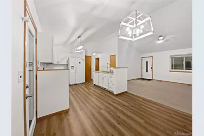 3917 Harbor Lane, Evans, CO 80620 - Photo 7