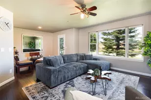 7508 S Quatar Way, Aurora, CO 80016 - Photo 9