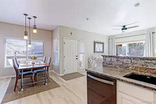 4875 S Balsam Way, Littleton, CO 80123 - Photo 7