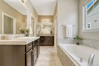 19382 Dunraven Street, Parker, CO 80134 - Photo 17