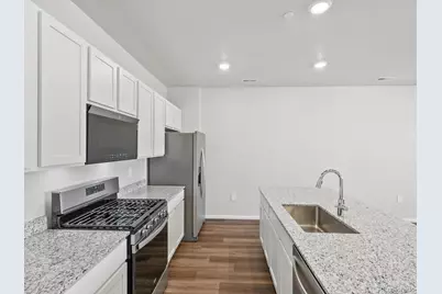 1620 Riverplace Drive #2, Windsor, CO 80550 - Photo 7