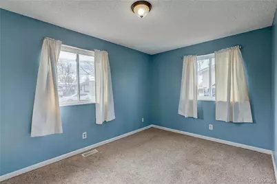 5557 Billings Street, Denver, CO 80239 - Photo 13