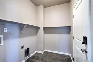 10658 Abrams Dr, Colorado Springs, CO 80925 - Photo 23