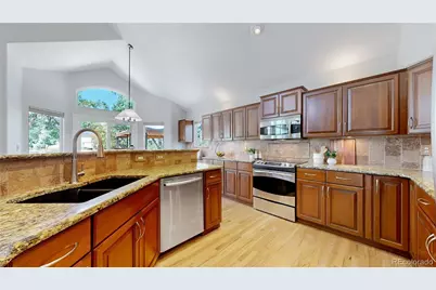 9895 Reed Street, Westminster, CO 80021 - Photo 13