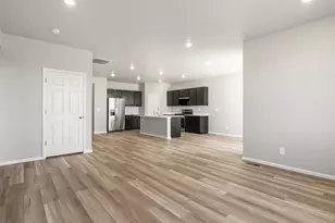 8867 Salida St, Commerce City, CO 80022 - Photo 5