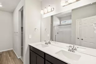 8867 Salida St, Commerce City, CO 80022 - Photo 15