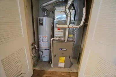 8201 S High Court, Centennial, CO 80122 - Photo 33