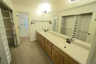 8201 S High Ct, Centennial, CO 80122 - Photo 25