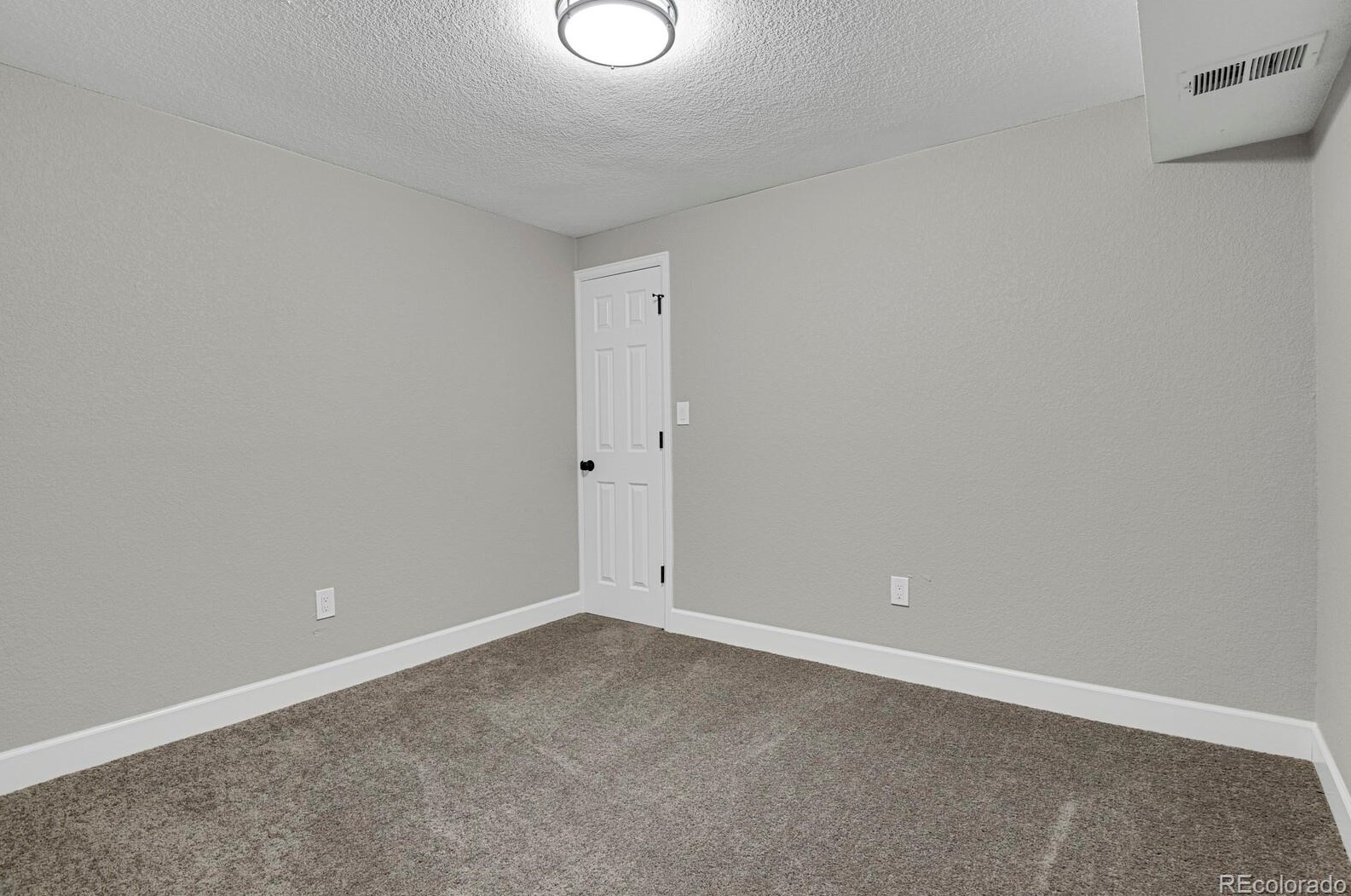 15521 Telluride St, Denver CO  80601-4133 exterior