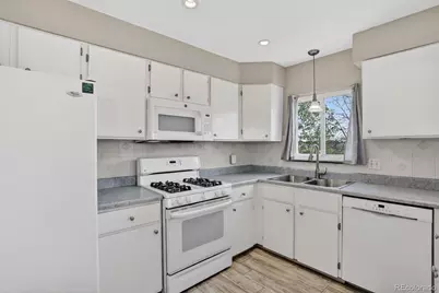 18597 E Union Drive, Aurora, CO 80015 - Photo 13