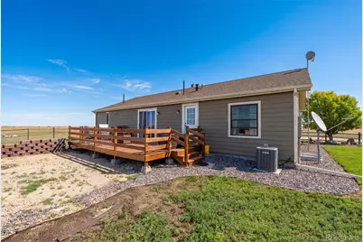 59520 E 64th Avenue, Strasburg, CO 80136 - Photo 37