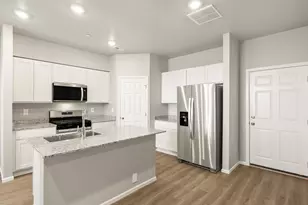 1596 Riverplace Dr, Windsor, CO 80550 - Photo 5