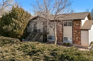 1805 Eagle View, Colorado Springs, CO 80909 - Photo 3