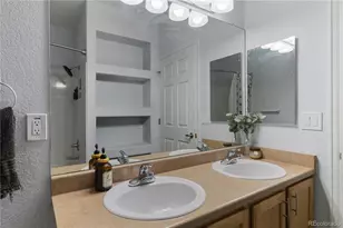 5255 Memphis Street, Denver, CO 80239 - Photo 21