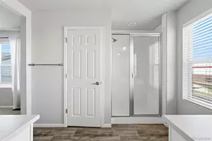 16291 Bolling Dr, Denver, CO 80239 - Photo 19