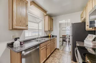 1015 W Longview Ave, Littleton, CO 80120 - Photo 9
