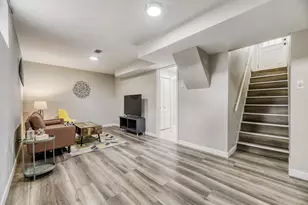 1015 W Longview Ave, Littleton, CO 80120 - Photo 19
