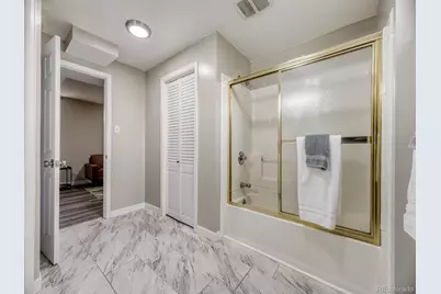 1015 W Longview Avenue, Littleton, CO 80120 - Photo 21