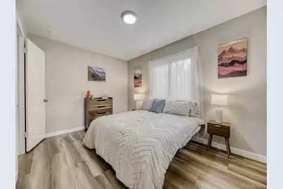 1015 W Longview Avenue, Littleton, CO 80120 - Photo 13