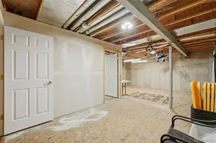648 S Yarrow St, Denver, CO 80226 - Photo 23