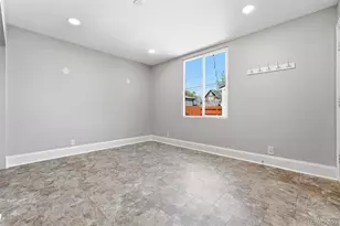 3324 N Franklin St, Denver, CO 80205 - Photo 37